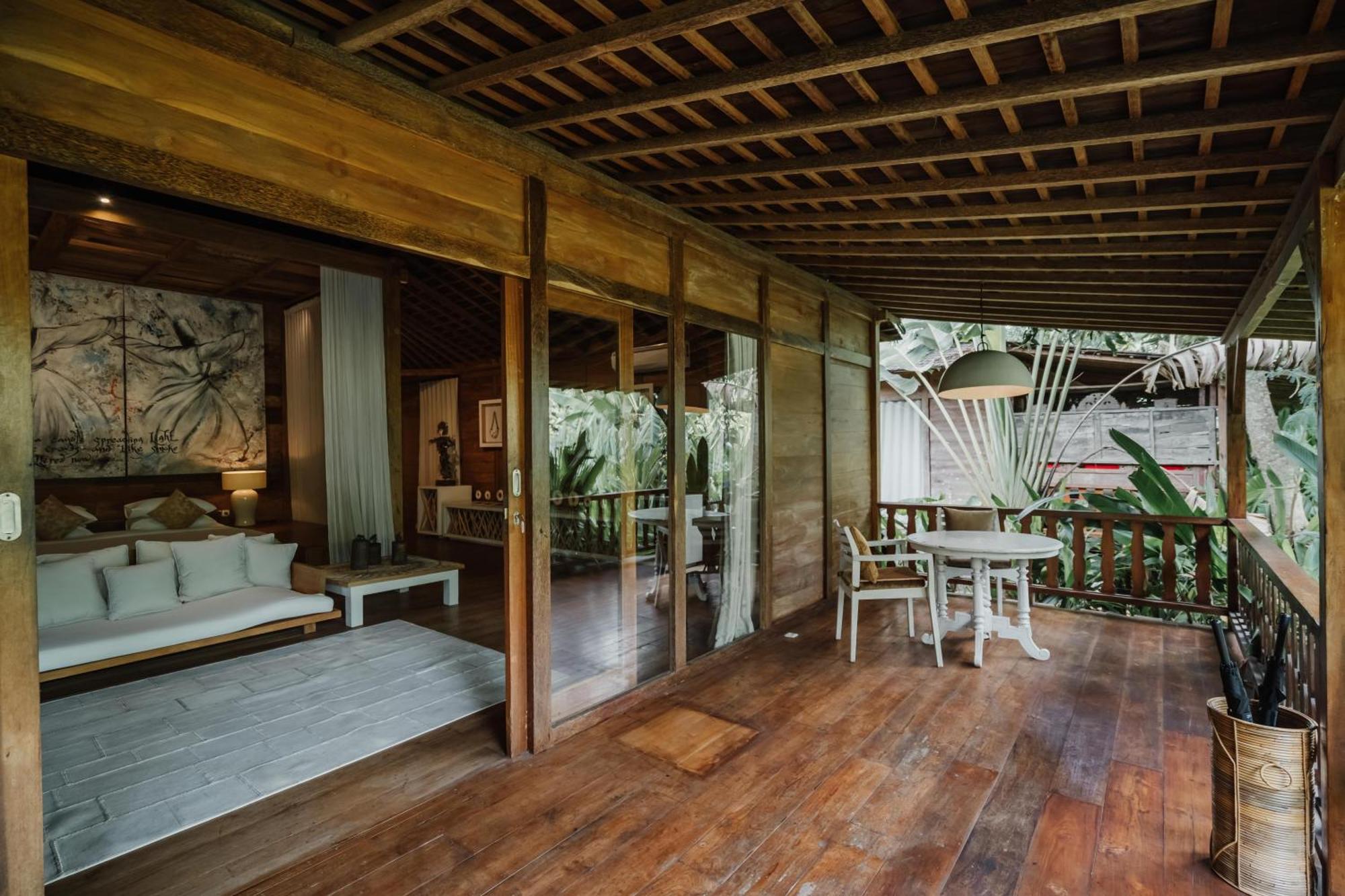 Kropak Canggu المظهر الخارجي الصورة